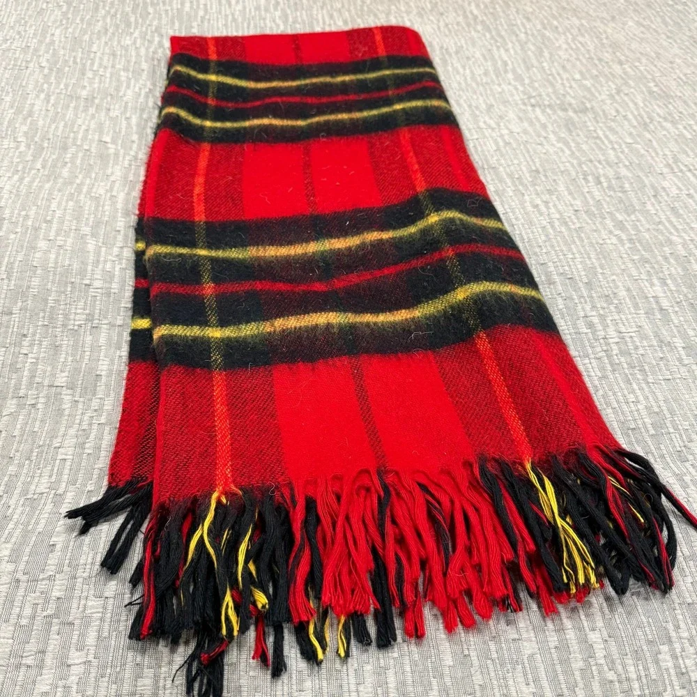 Vintage Wool Red Black‎ 52 x 52 Soft Warm Throw Blanket